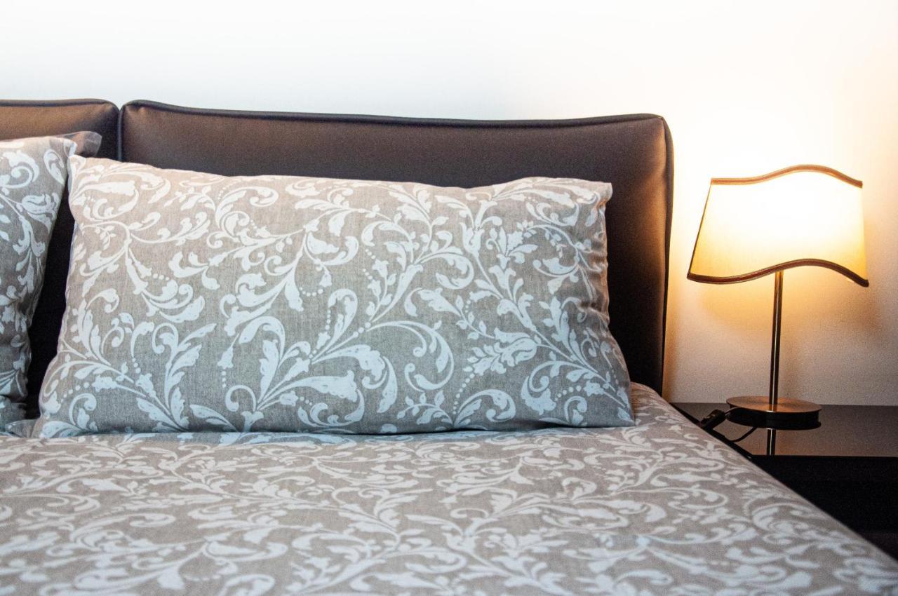 Suite Sommeiller Comfort In Centro تورينو المظهر الخارجي الصورة